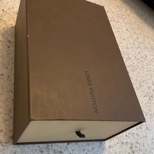 Large Louis Vuitton Shoe Boa